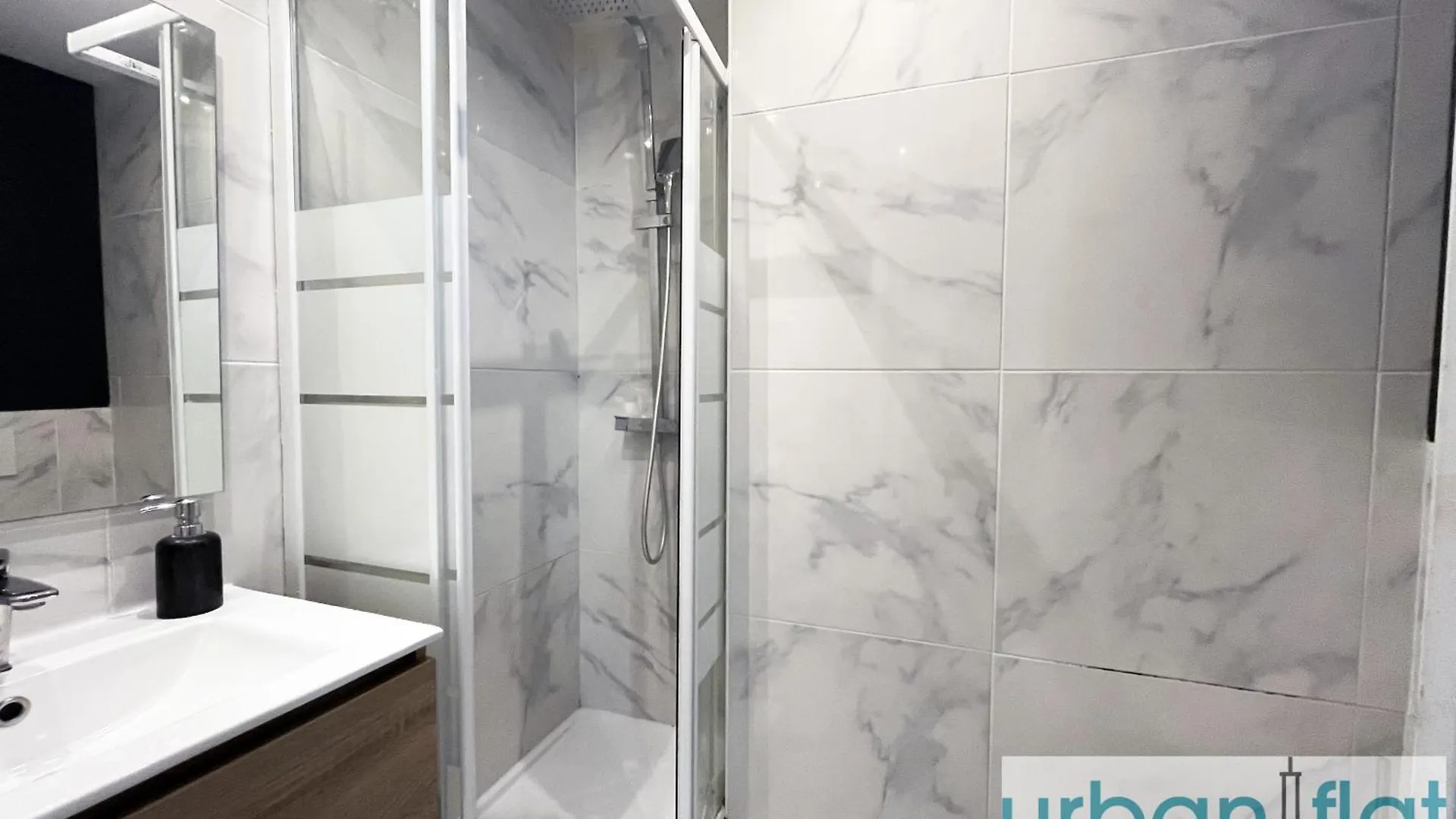 Urban Flat 04 - Pretty 2 Bedroom Flat In Montorgueil باريس